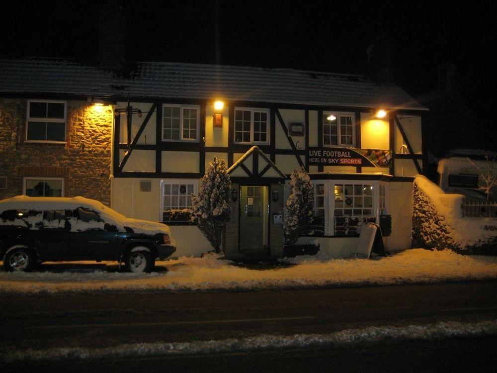 The Plough Inn Highworth Zewnętrze zdjęcie